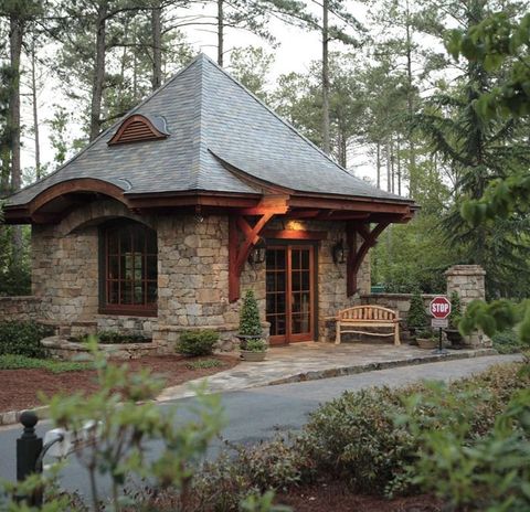 1078 Crescent River Pass Suwanee GA 30024