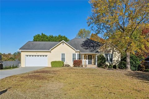 2822 Christopher Court Dunwoody GA 30360