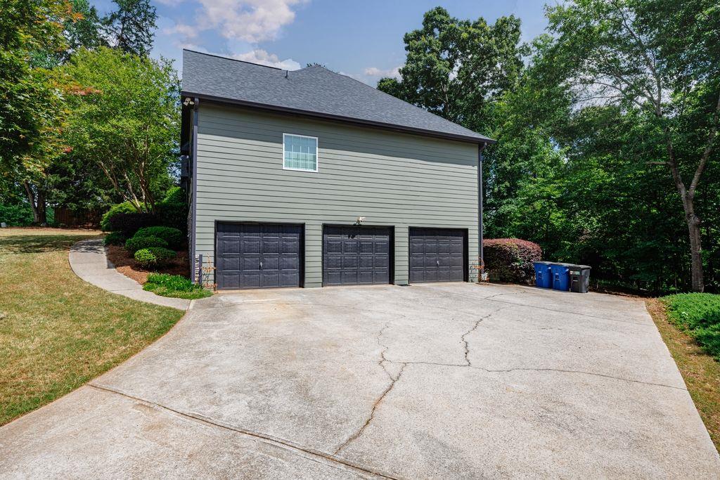 8225 Mossybrook Lane