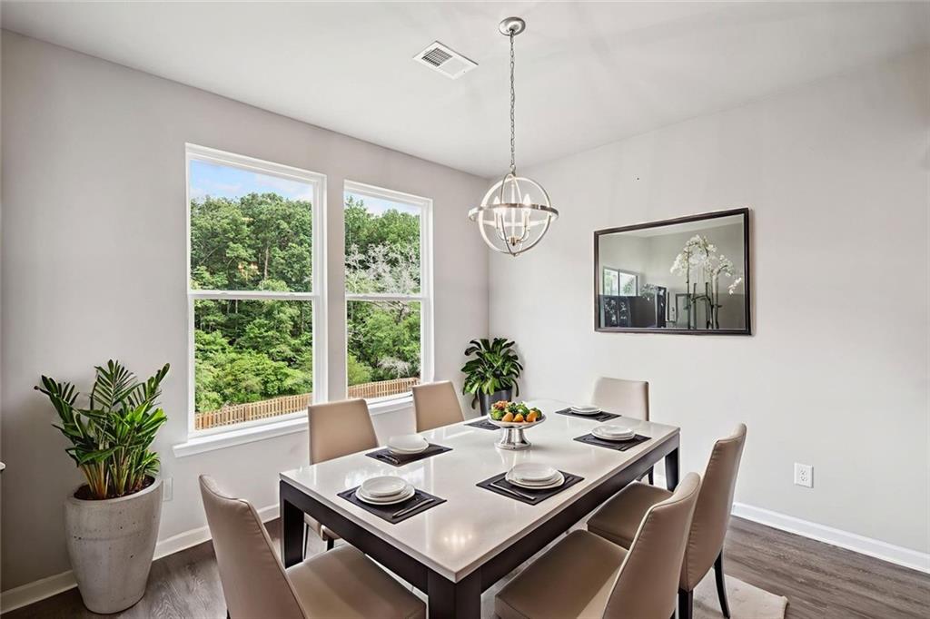 433 Crystal Way