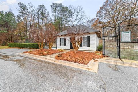 A home in Dawsonville