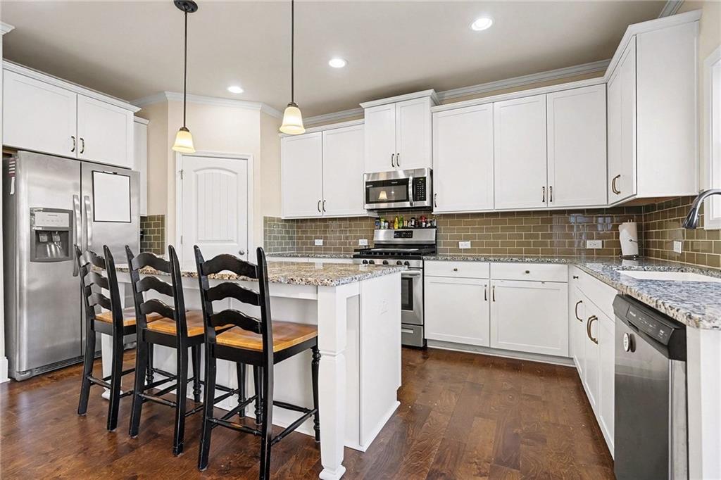 526 Blue Mountain Rise