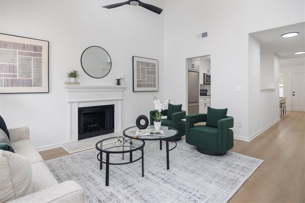 4033 Ravenwood Court
