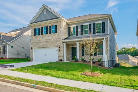 A home in Fairburn