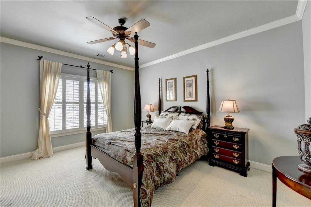 6950 Kettering Lane, Suwanee, Georgia image 45