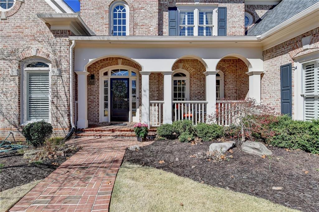 6950 Kettering Lane, Suwanee, Georgia image 9