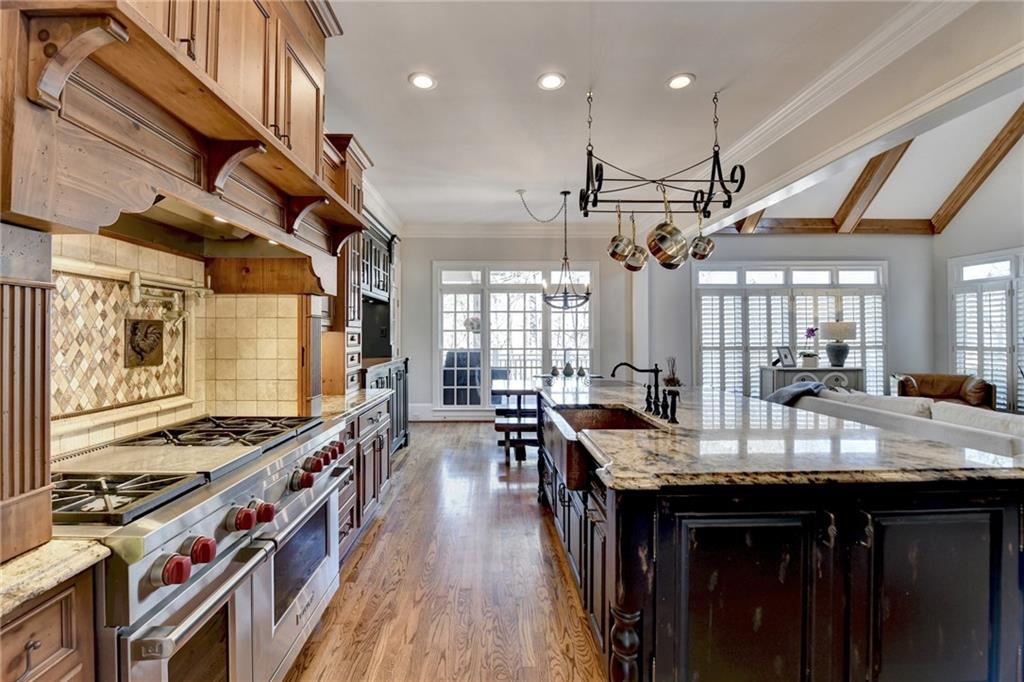 6950 Kettering Lane, Suwanee, Georgia image 21