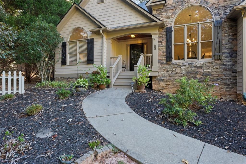 680 Cable Road