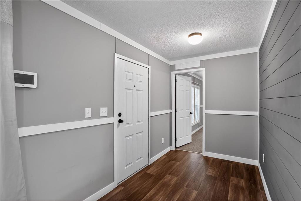 6 Breezewood Drive