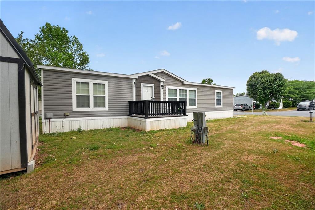 6 Breezewood Drive