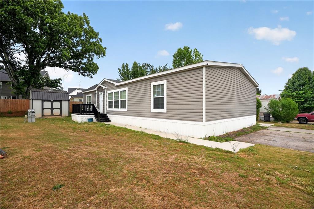 6 Breezewood Drive
