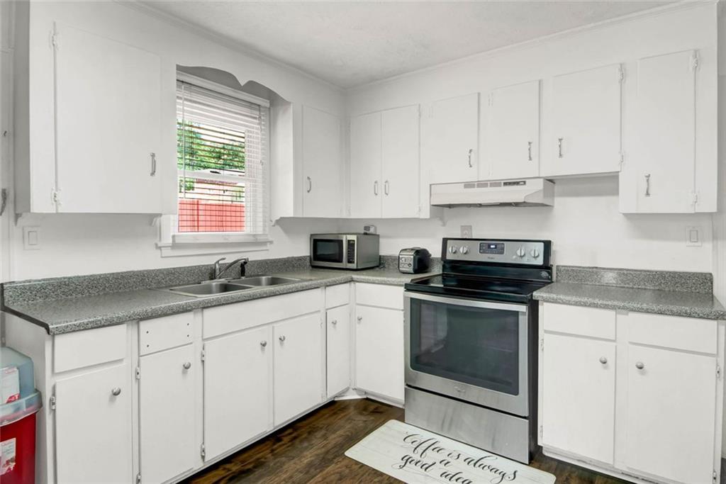 1069 Merritt Road