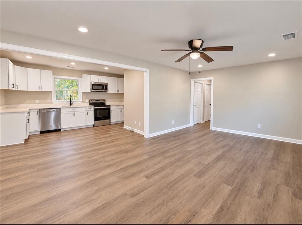 13 Rooney Road SW