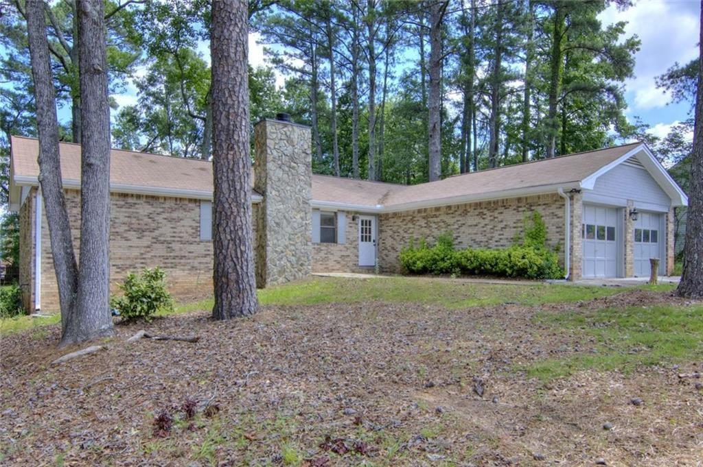 2210 Village Drive