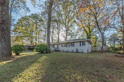 Photo of 1395 Dennis Drive, Decatur, GA 30032 (MLS # 7776751)
