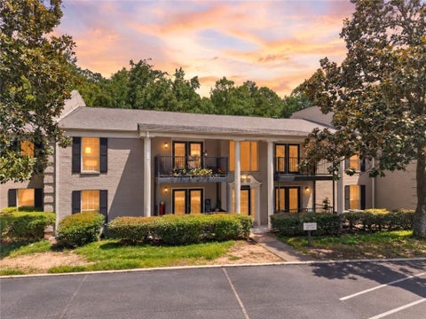 Condo For Sale - 3635 Essex Avenue<br/> Cobb County, Atlanta, GA 30339