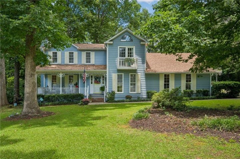 Homes For Sale - 5137 Camilla Court<br/> Lilburn, GA 30047