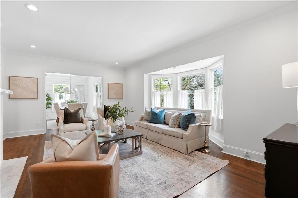 3975 Peachtree Dunwoody Road NE