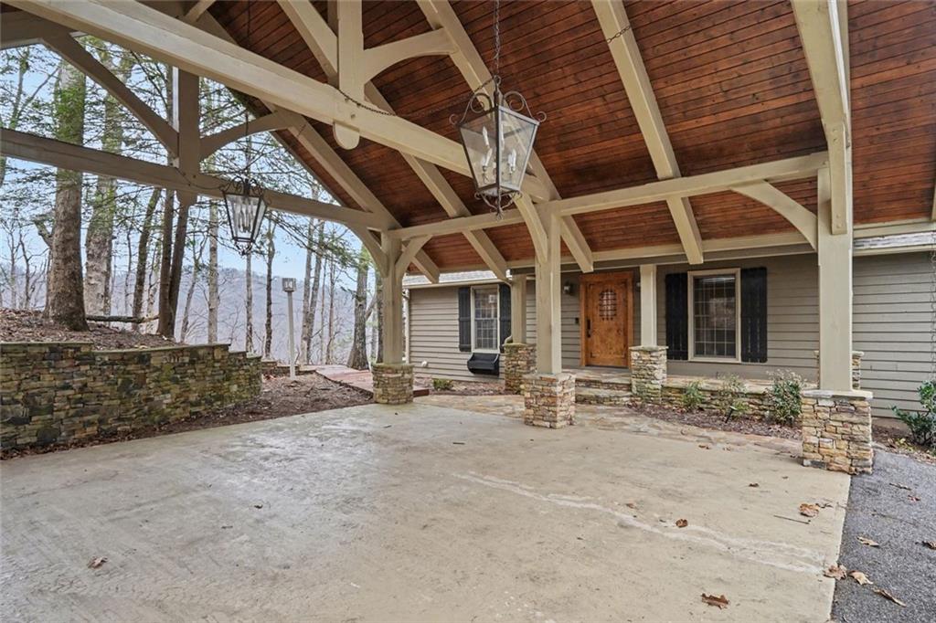 2136 Ridgeview Drive