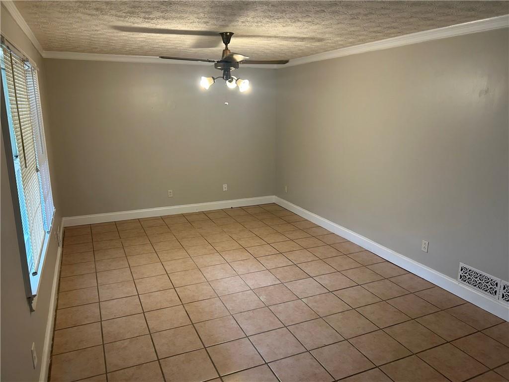 6849 Knollwood Drive