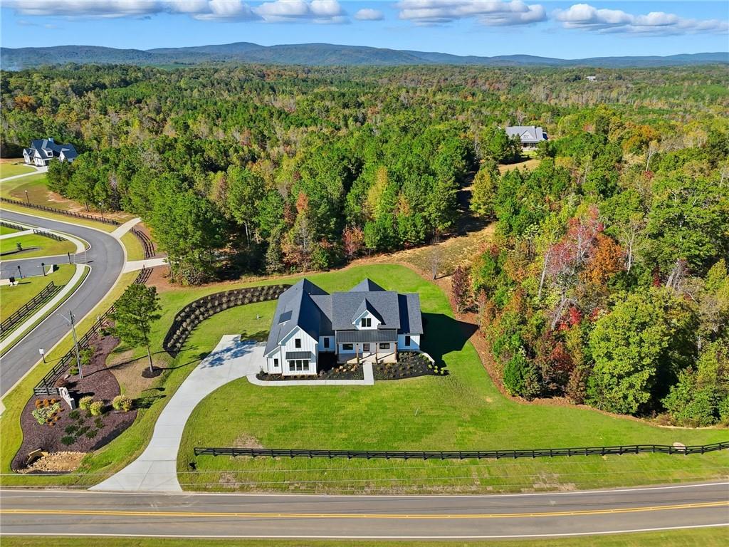 933 MOUNT CARMEL CHURCH Lane