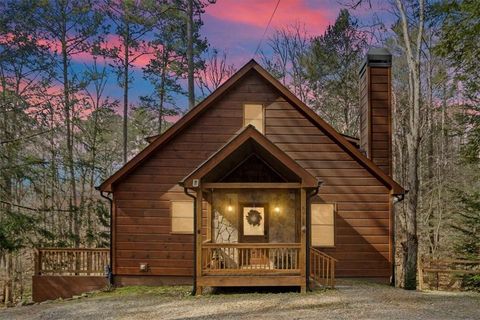 Homes For Sale - 61 Grove Lane<br/> Ellijay, GA 30540