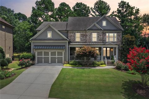 Homes For Sale - 114 Hedgewood Lane<br/> Canton, GA 30115