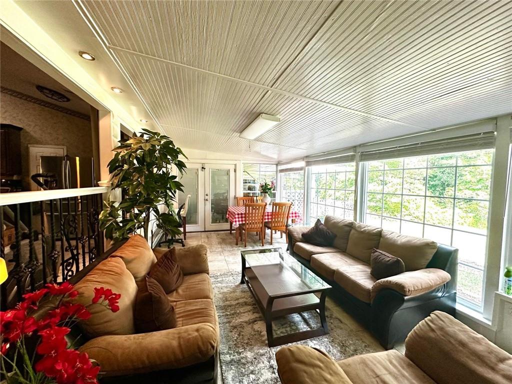 730 Tab Roberts Road