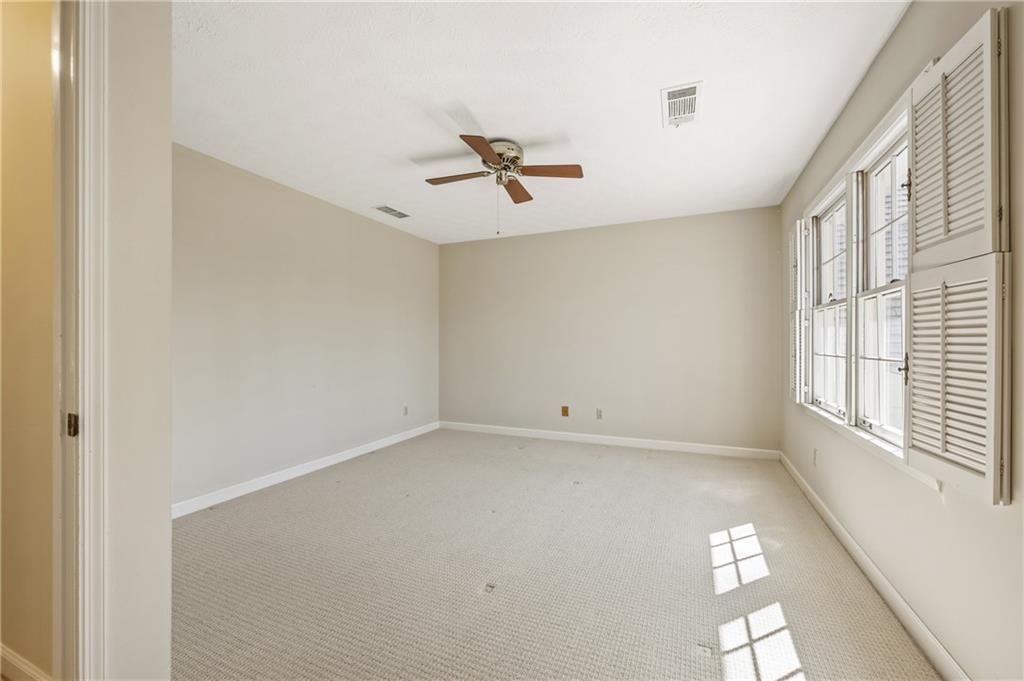 listing image 30