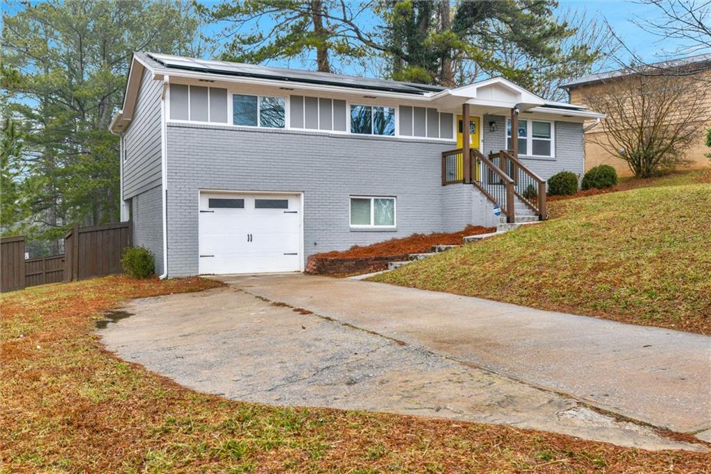 3859 N Camp Creek Parkway SW