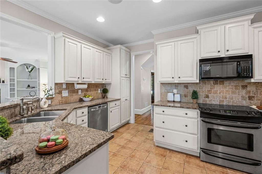 Loring Square - Residential