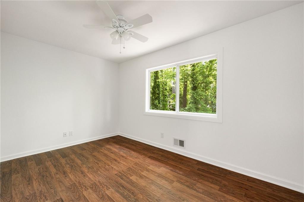 239 Devonwood Drive, Atlanta, Georgia image 20