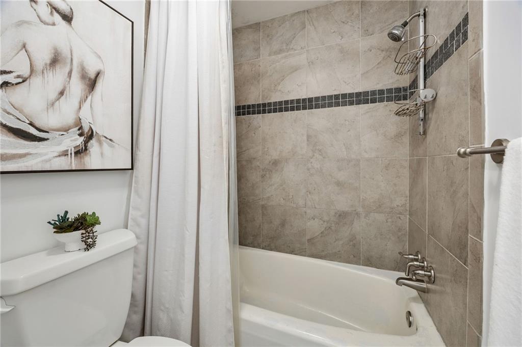 239 Devonwood Drive, Atlanta, Georgia image 22