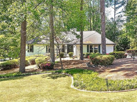 Photo of 1792 Walker Ridge Drive SW, Marietta, GA 30064 (MLS # 7753182)
