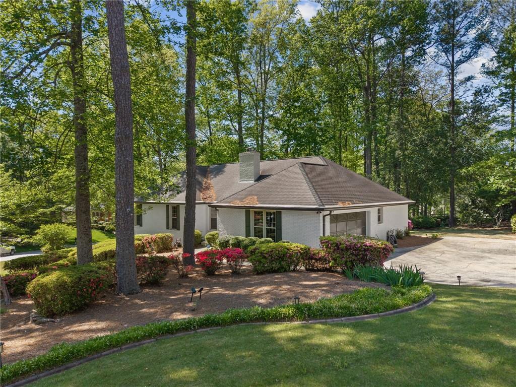 1792 Walker Ridge Drive SW