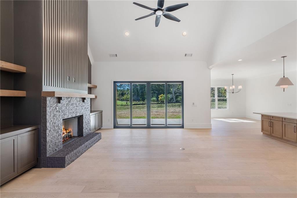 5-Lot Enclave - Residential