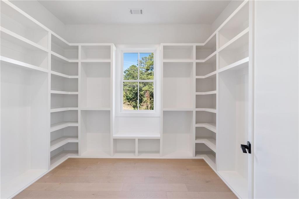 5-Lot Enclave - Residential