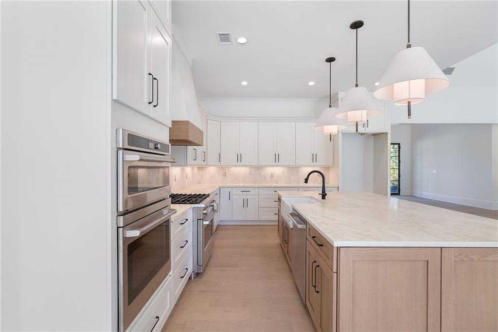 5-Lot Enclave - Residential