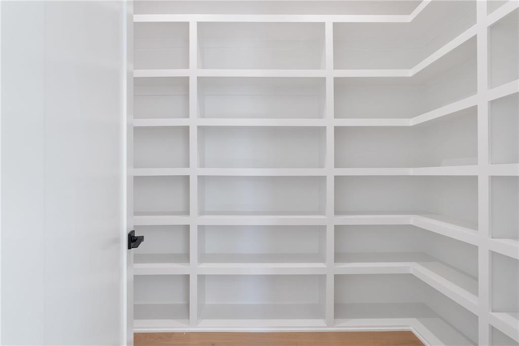 5-Lot Enclave - Residential