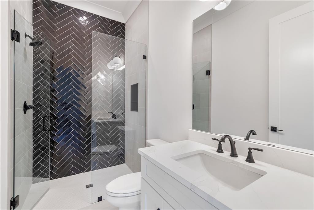 5-Lot Enclave - Residential