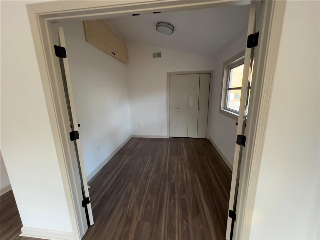 Valley Brook Estates - Residential Lease