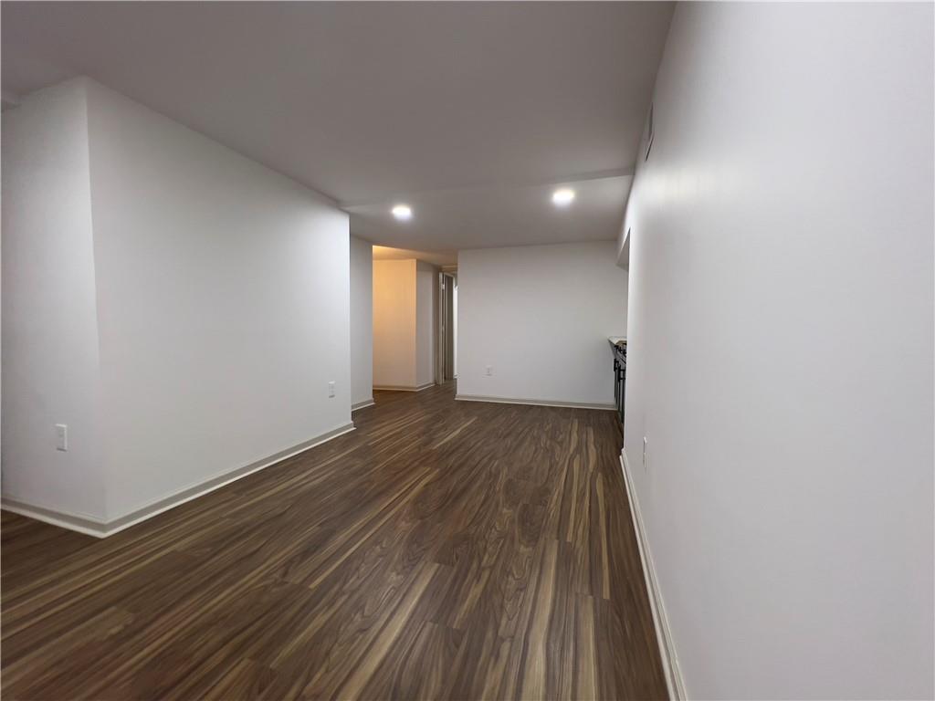Valley Brook Estates - Residential Lease