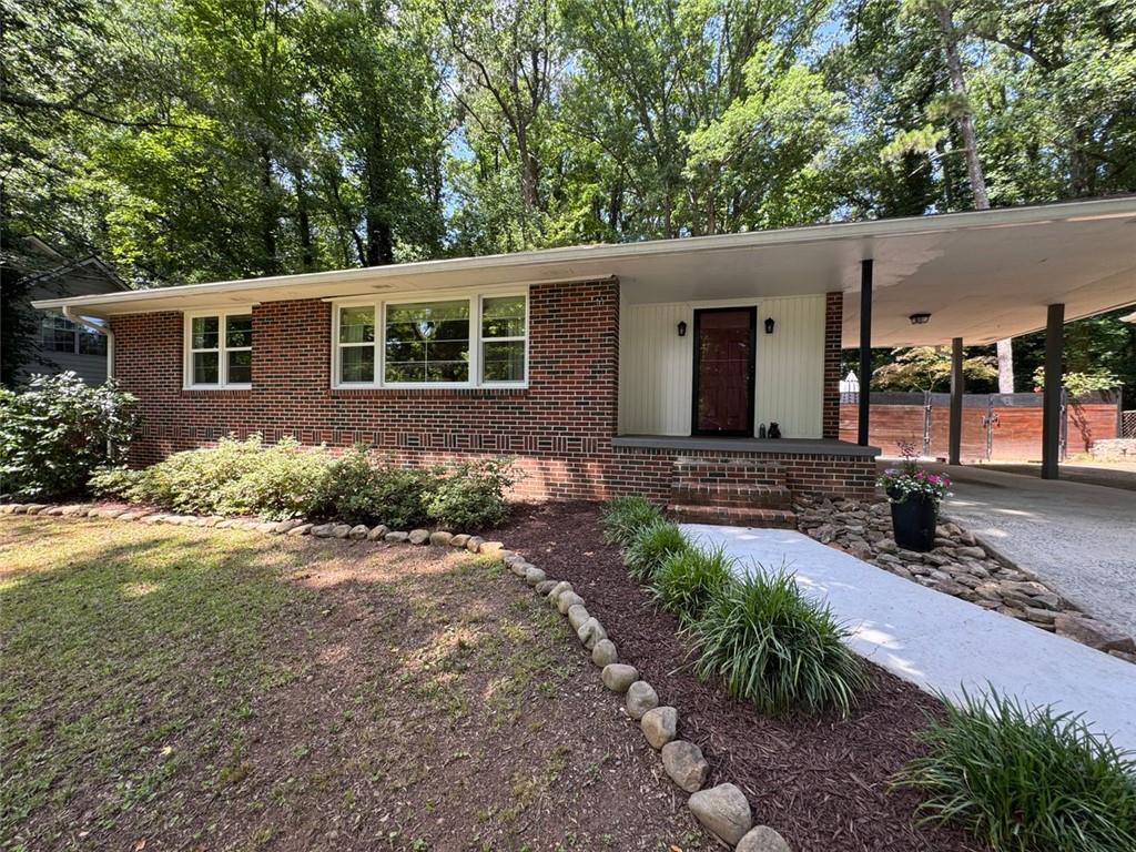 224 Sourwood Drive, Marietta, Georgia image 1