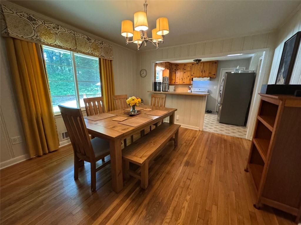 224 Sourwood Drive, Marietta, Georgia image 14