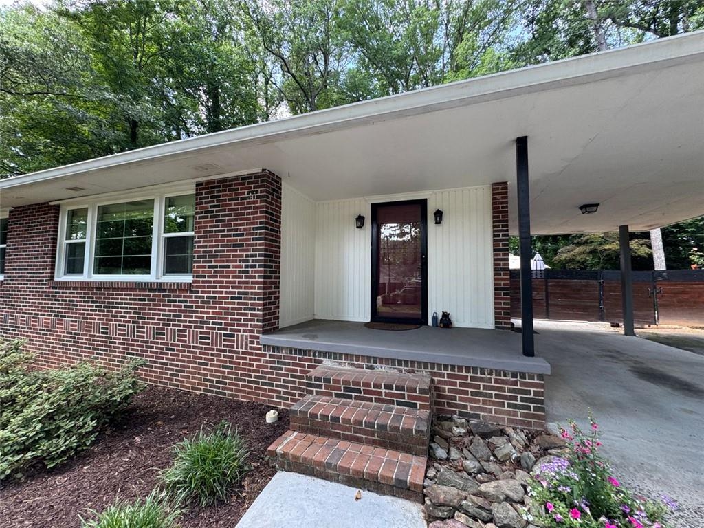 224 Sourwood Drive, Marietta, Georgia image 2