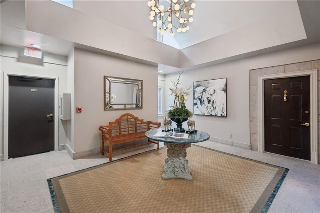 2960 Pharr Court South NW N6 & N8