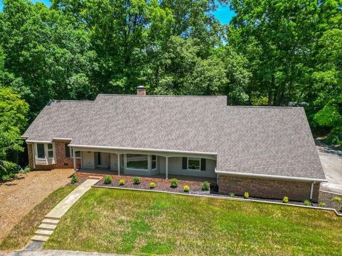 3216 Golf Club Drive