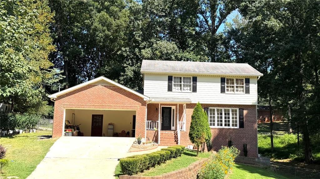 574 Hickory Hills Court