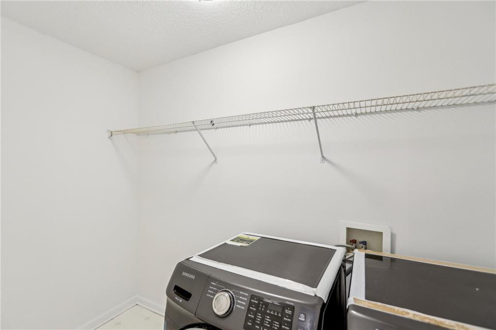 Windward Pointe - Residential