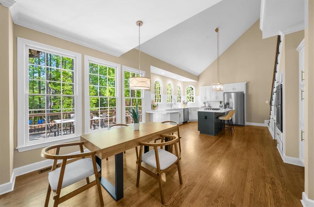 11005 Wilshire Chase Drive